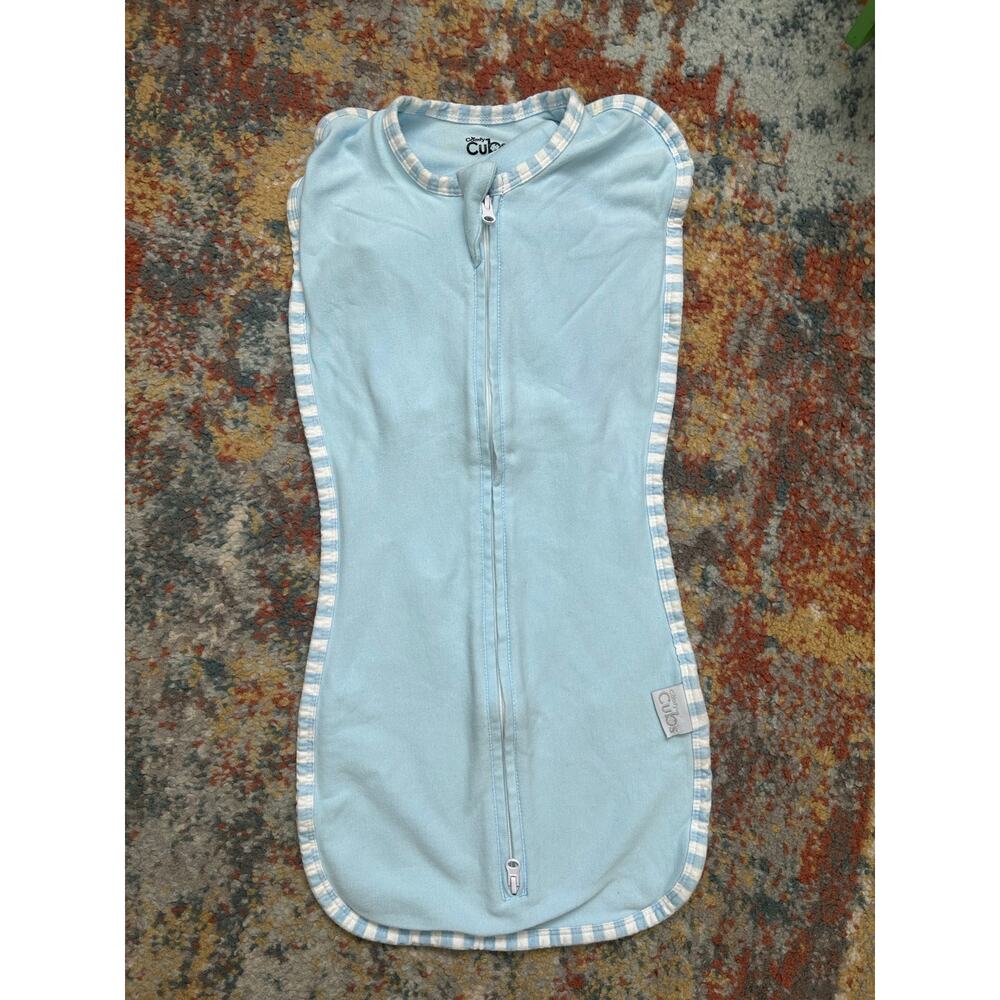 Comfy cubs Velcro swaddles